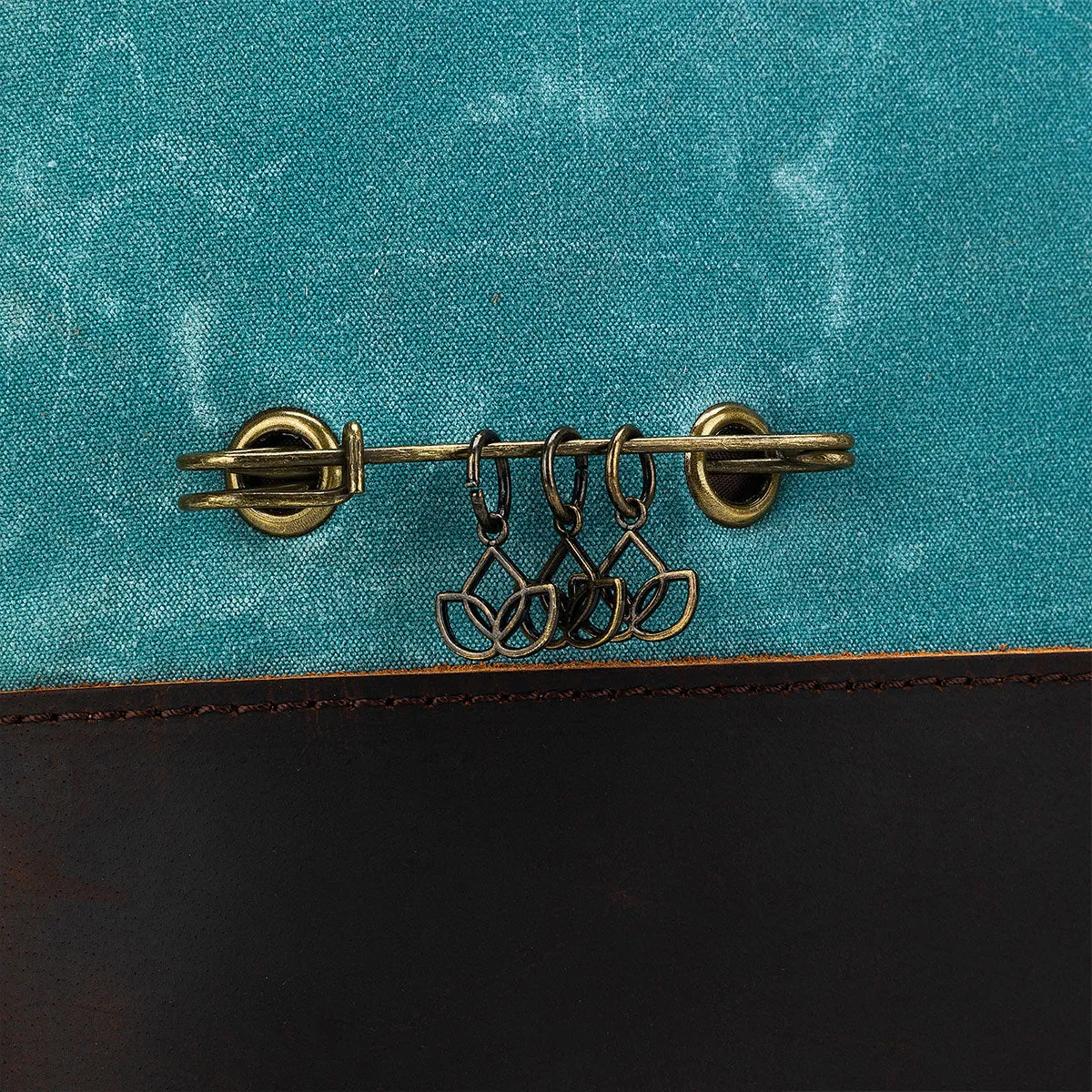 della Q Maker's Canvas Satchel - Teal