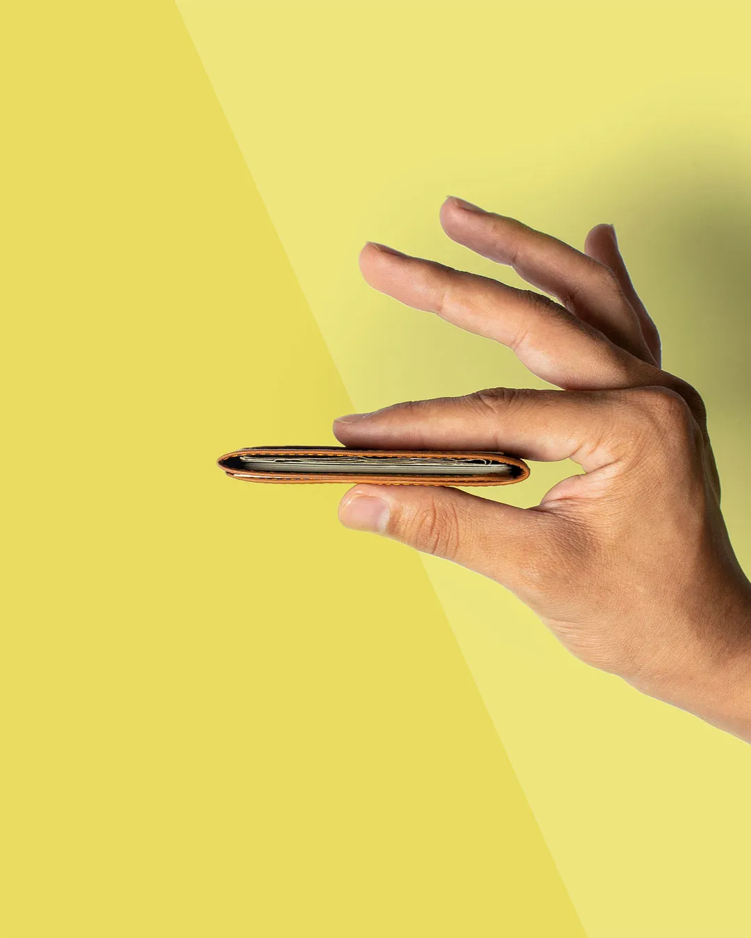 Nano - Card Holder