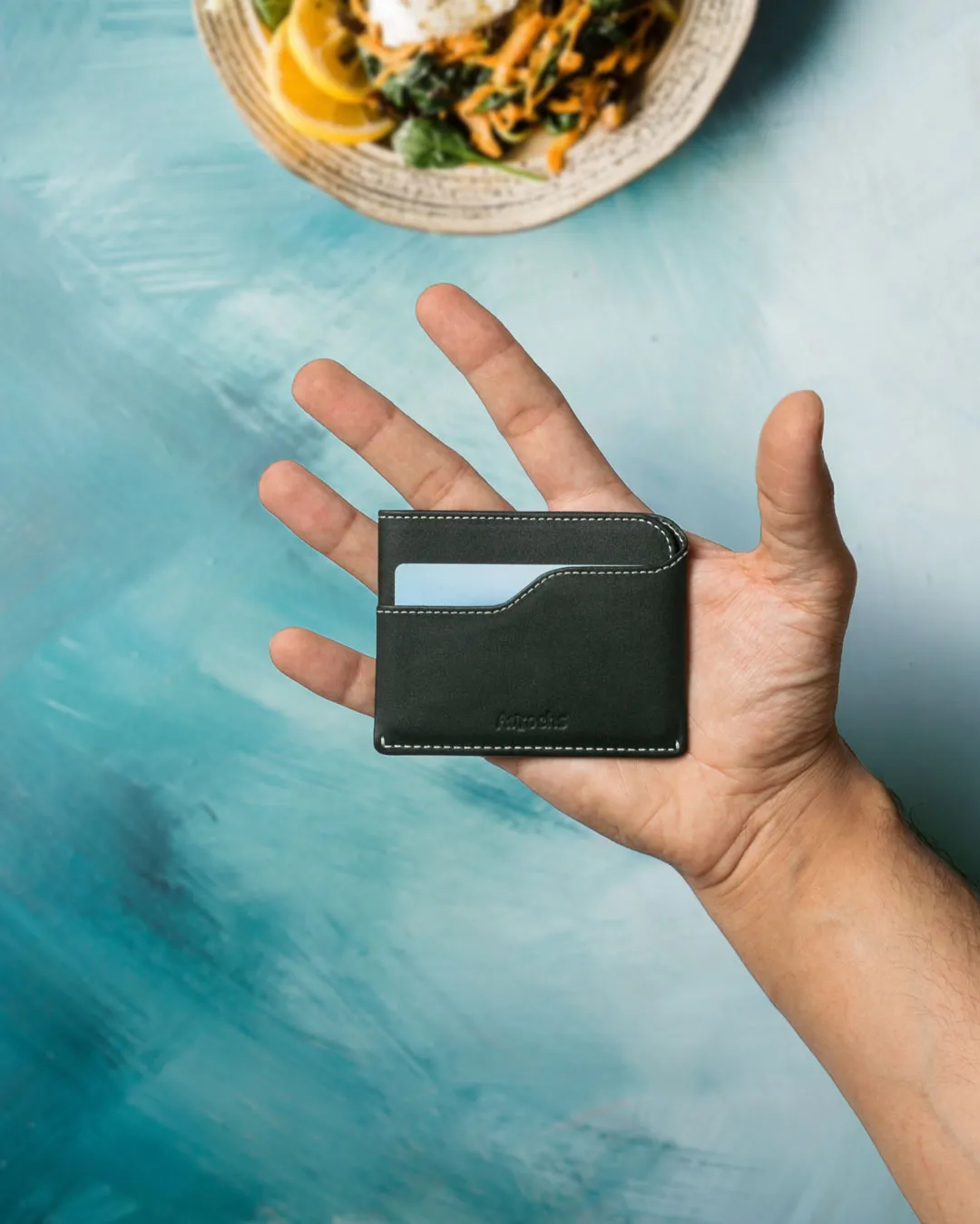 Nano - Card Holder