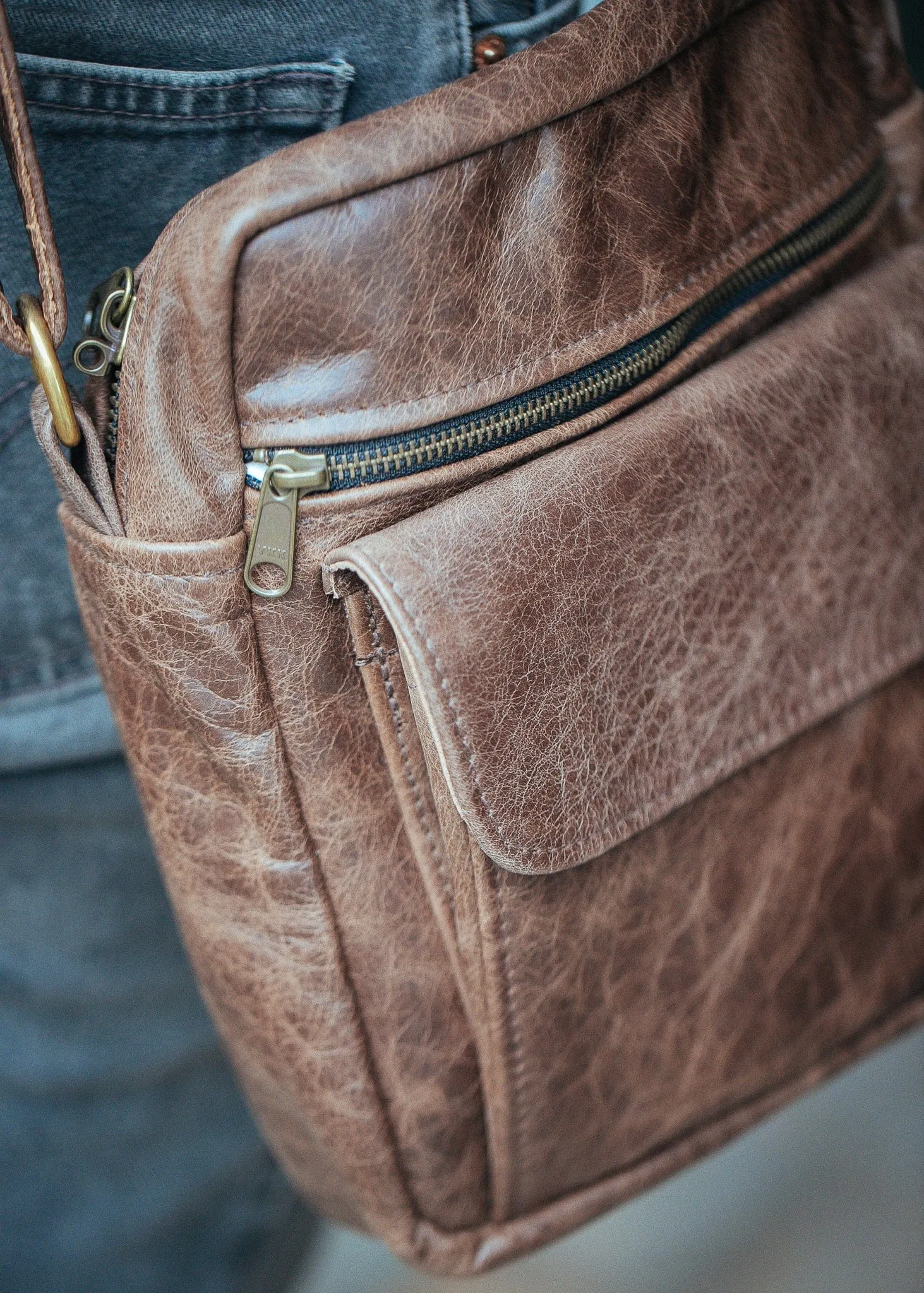 Sydney Satchel Sidebag