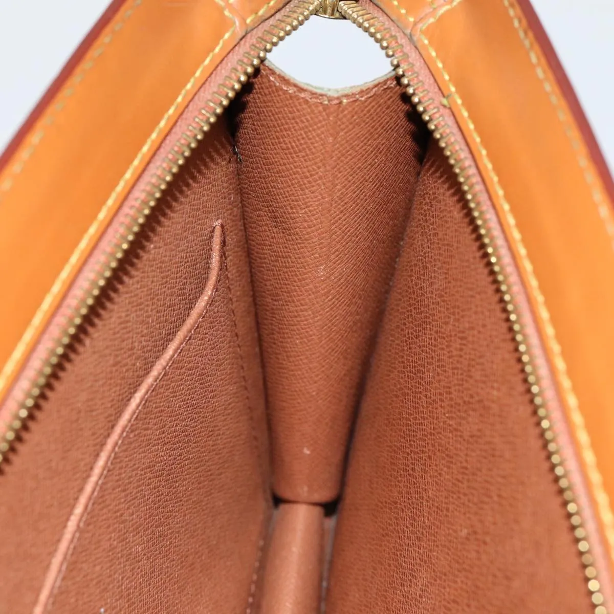 Trendy Inspired Louis Vuitton Epi Pochette Homme Clutch Bag Brown Zipangu Gold M52528 Auth 88069