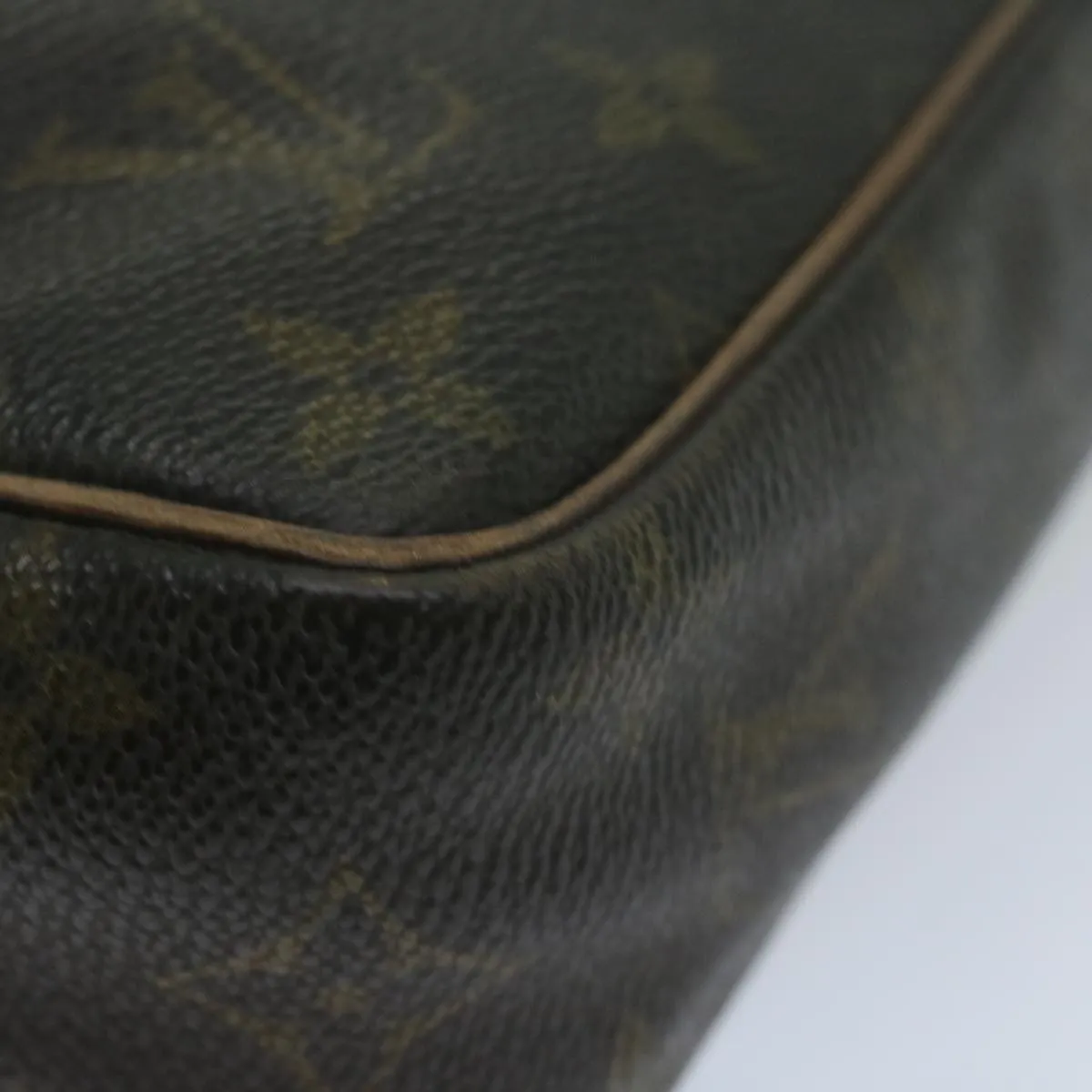 Trendy Inspired Louis Vuitton Monogram Compiegne 23 Clutch Bag M51847 Lv Auth 64705