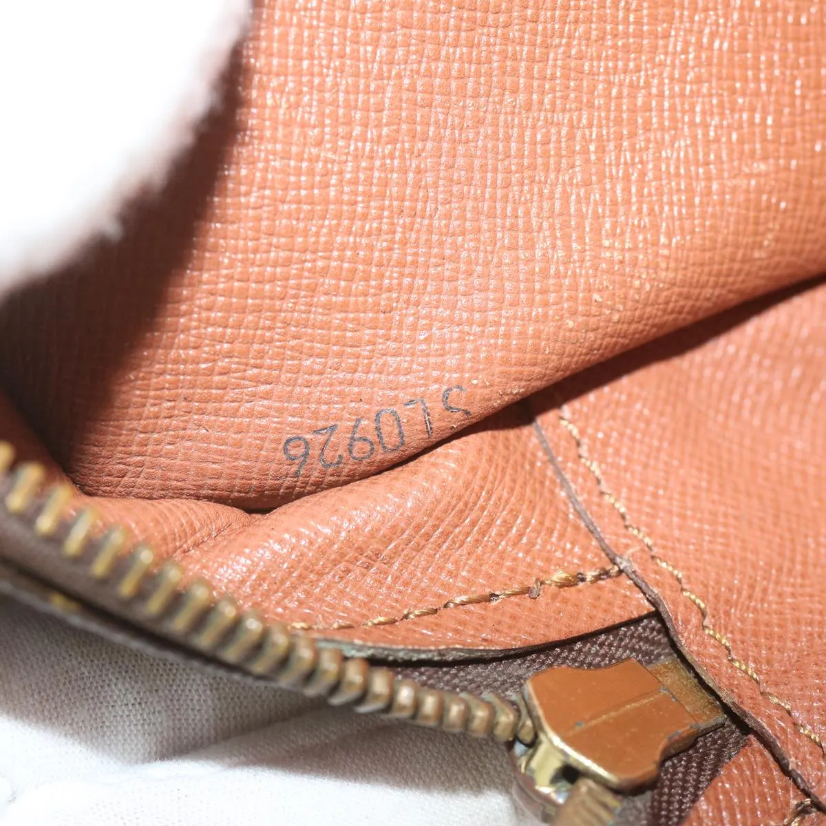 Trendy Inspired Louis Vuitton Monogram Compiegne 28 Clutch Bag M51845 Lv Auth Bs10529