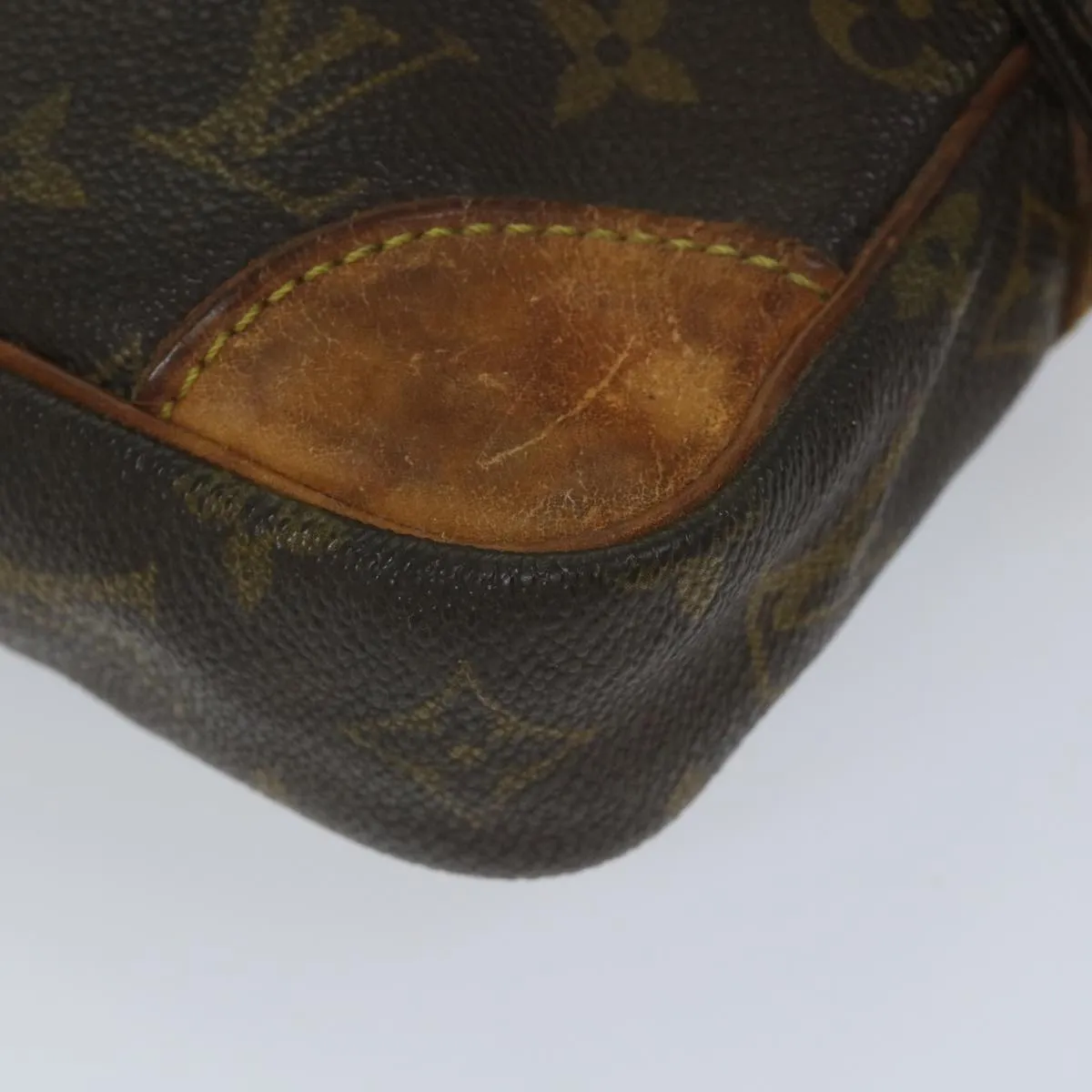 Trendy Inspired Louis Vuitton Monogram Marly Dragonne Gm Clutch Bag M51825 Lv Auth 56914