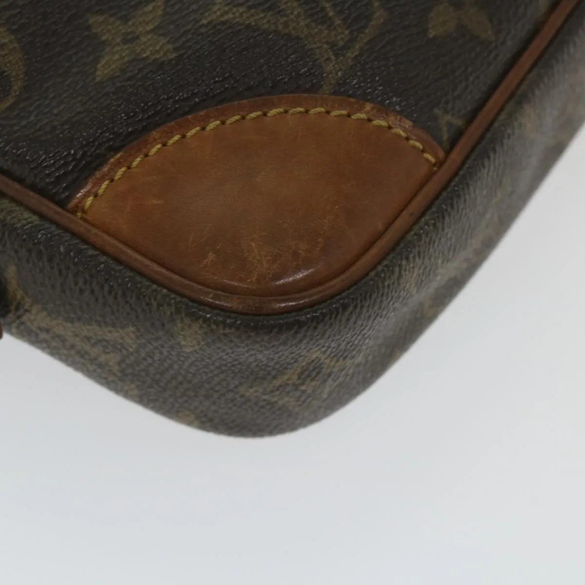 Trendy Inspired Louis Vuitton Monogram Marly Dragonne Gm Clutch Bag M51825 Lv Auth Ac2410