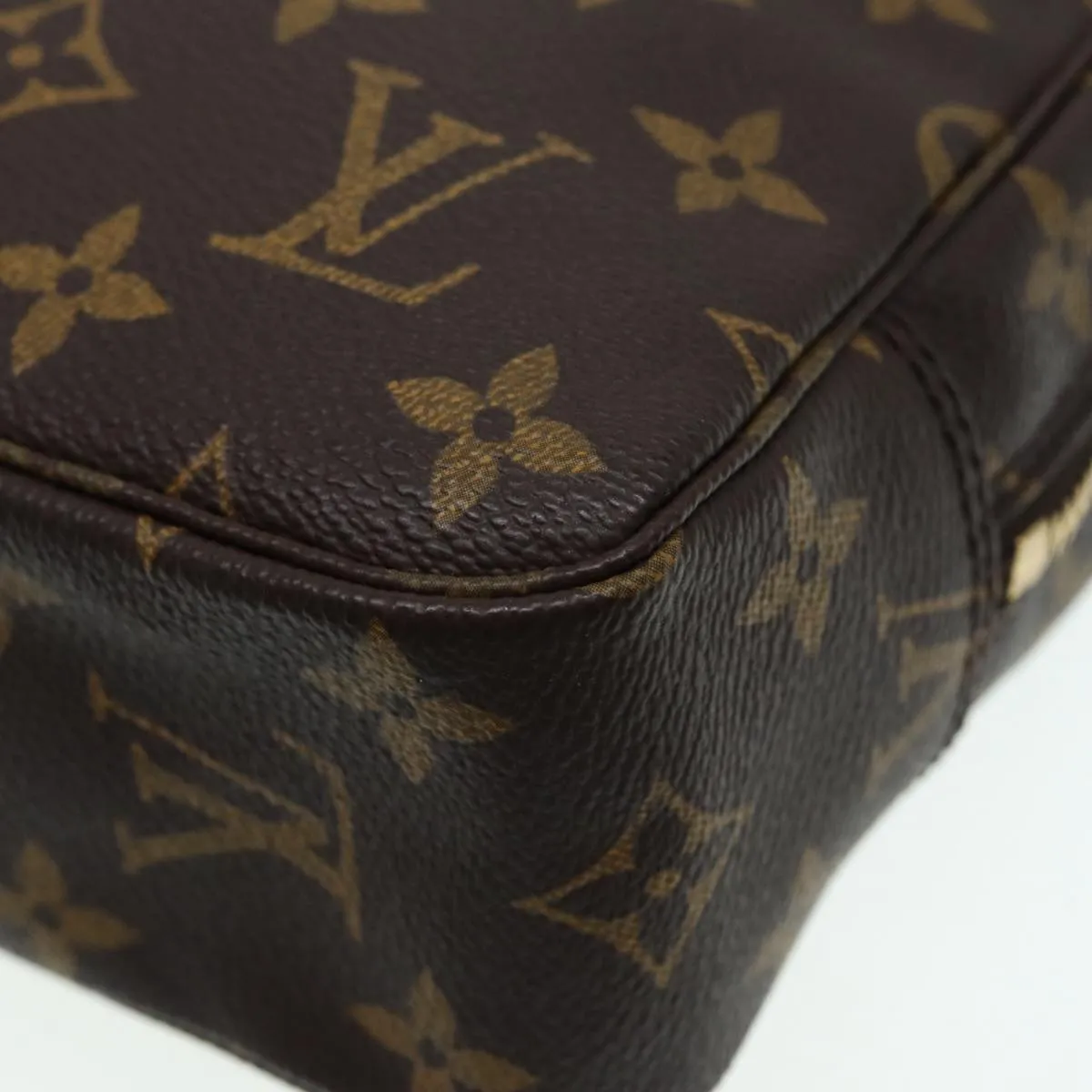 Trendy Inspired Louis Vuitton Monogram Trousse Toilette 23 Clutch Bag M47524 Lv Auth 88910