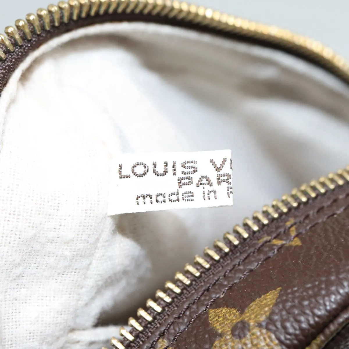 Trendy Inspired Louis Vuitton Monogram Trousse Toilette 23 Clutch Bag M47524 Lv Auth 88910