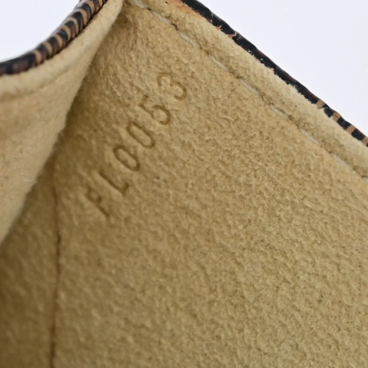 Trendy Inspired Louis Vuitton Pochette Florentine Clutch Bag