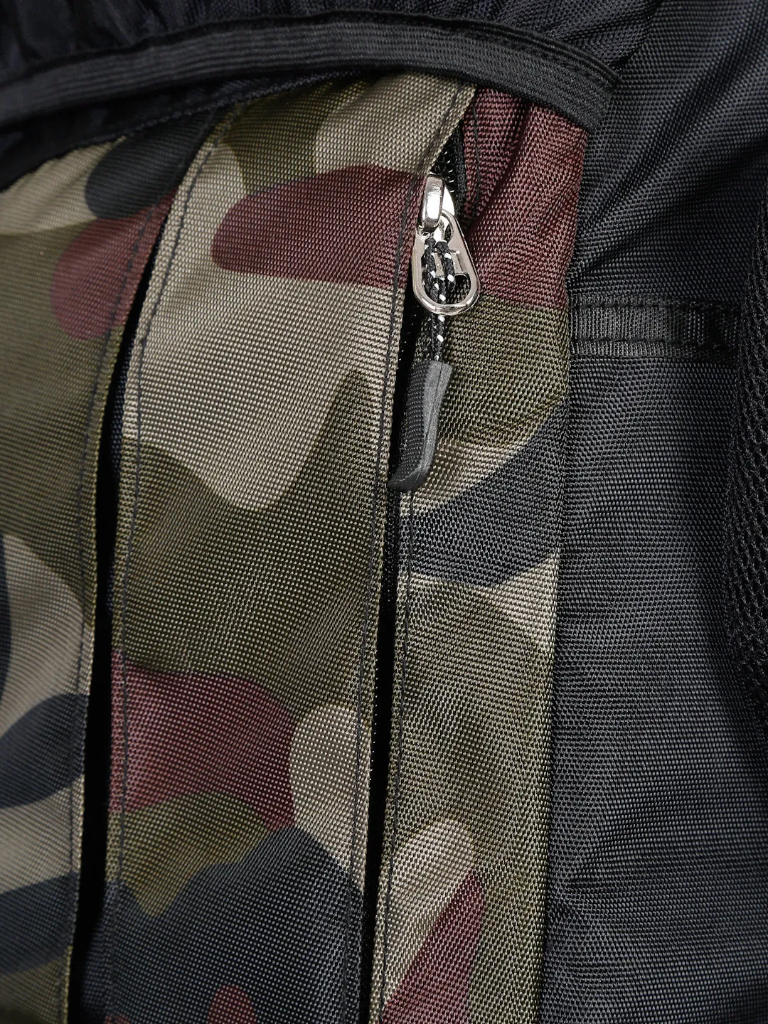 Unisex Camouflage Printed Waterproof Rucksack